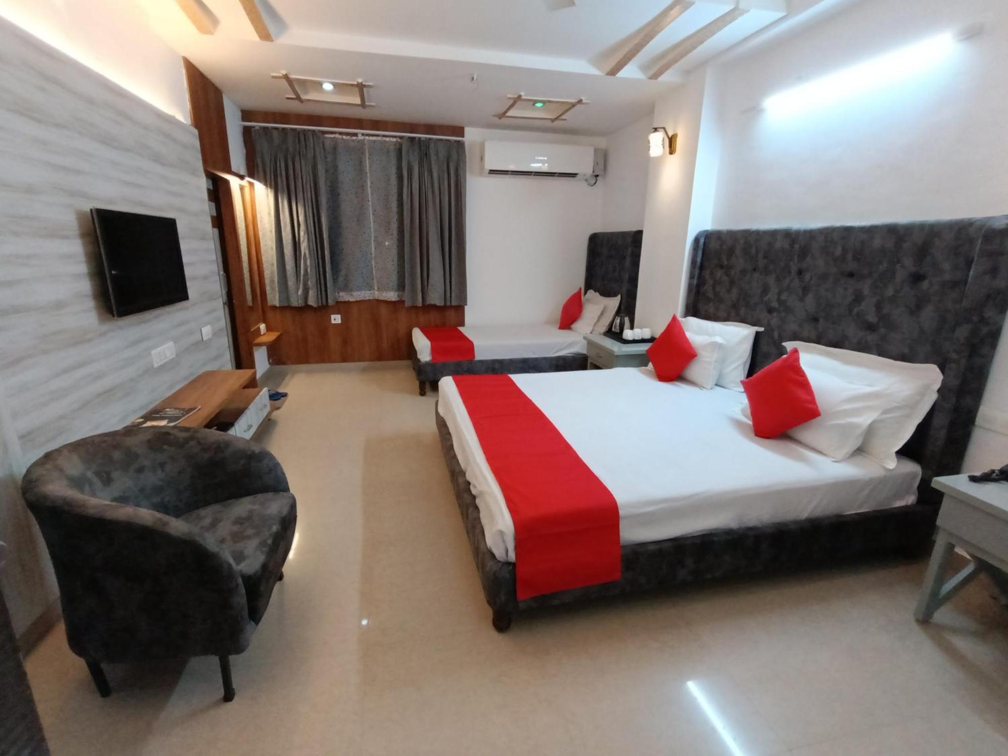 Hotel Omni Plaza Jodhpur  Dış mekan fotoğraf